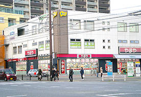 やまや 千早店舗